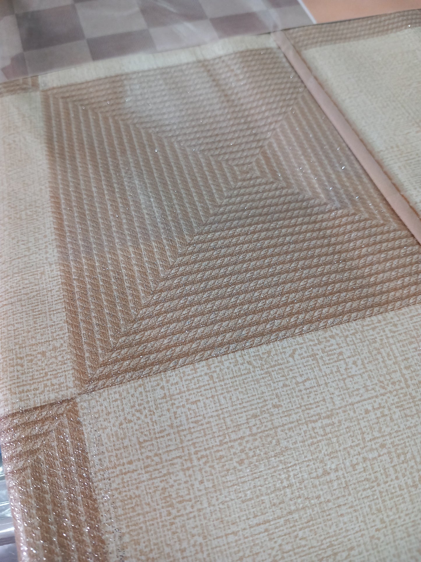 Tovaglia luxury in pvc effetto tessuto.