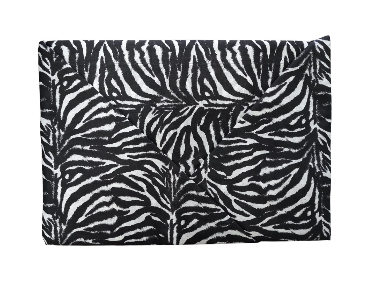 Completo letto matrimoniale 100% puro cotone con lenzuolo con angoli con altezza 30cm.