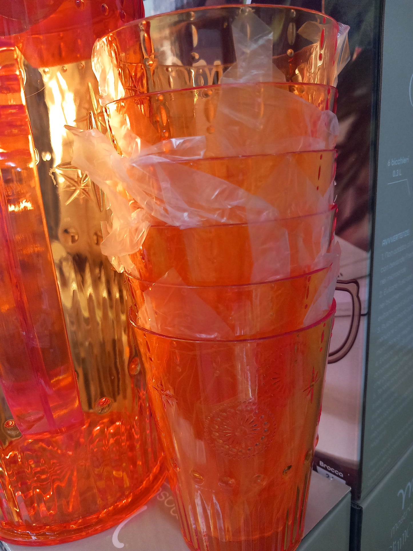 Set da 7 pezzi in plastica.