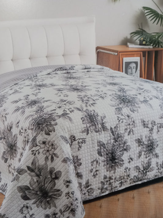 Copriletto trapuntato matrimoniale double face cm 250×250